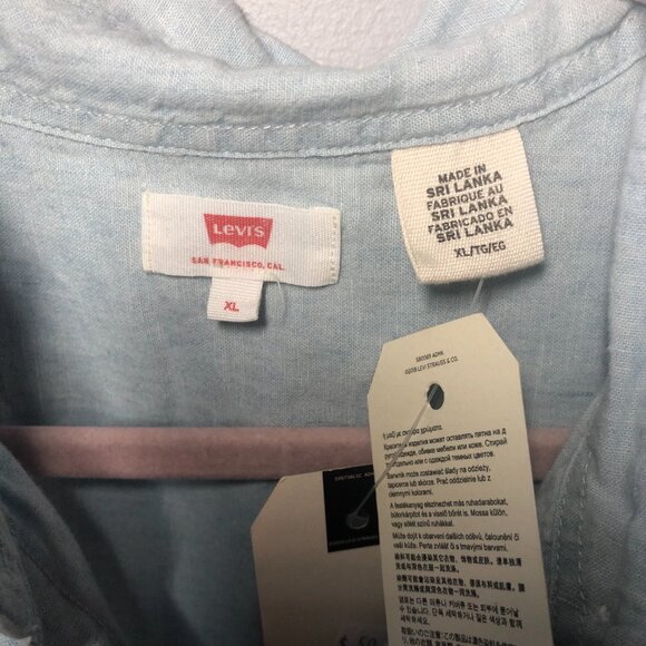 LEVIS JOYCE SHORT SLEEVE RESORT SHIRT - Picture 9 of 10